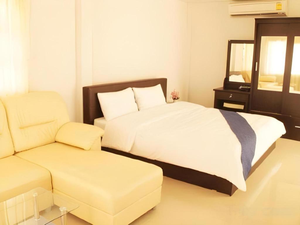 Plaifah Resort Ubon Song Khon Экстерьер фото