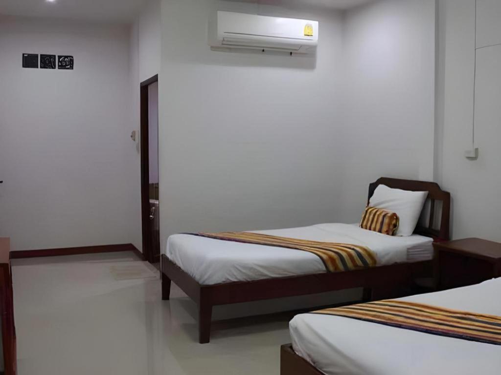 Plaifah Resort Ubon Song Khon Экстерьер фото