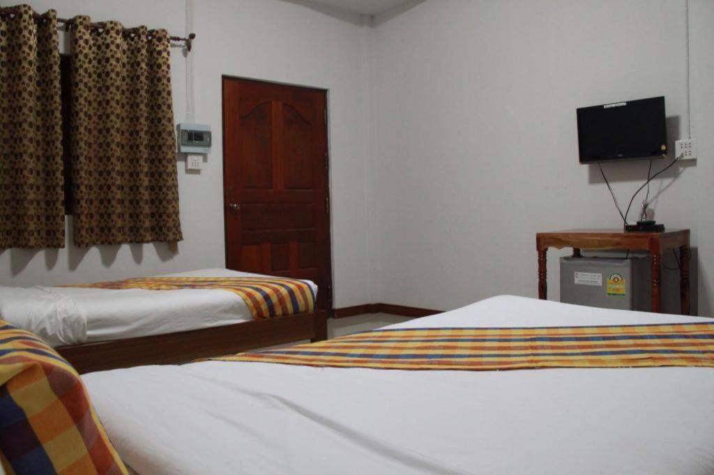 Plaifah Resort Ubon Song Khon Экстерьер фото