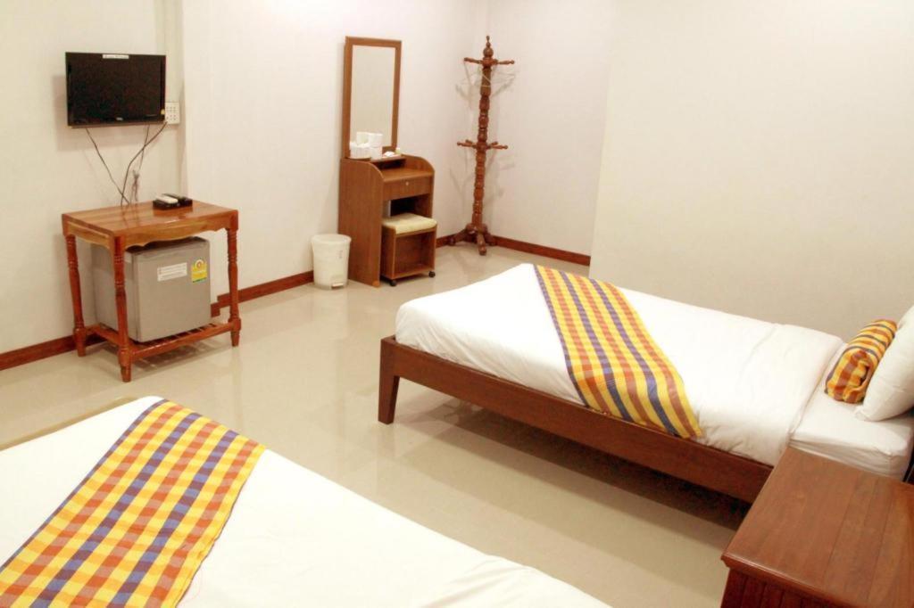 Plaifah Resort Ubon Song Khon Экстерьер фото