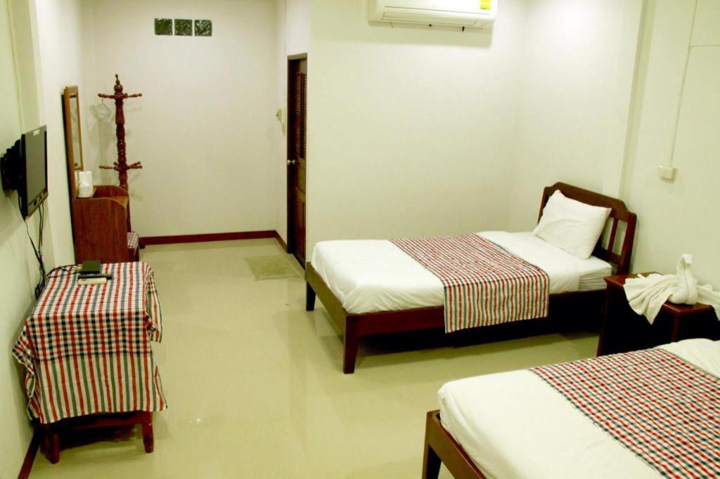Plaifah Resort Ubon Song Khon Экстерьер фото