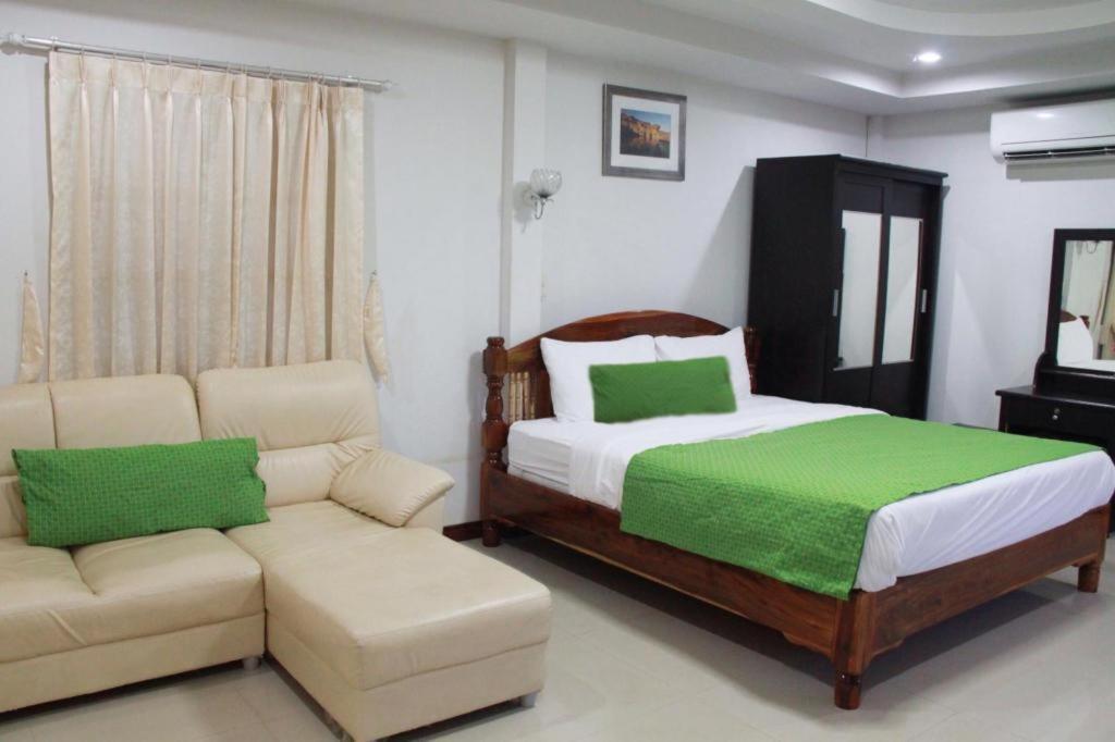 Plaifah Resort Ubon Song Khon Экстерьер фото