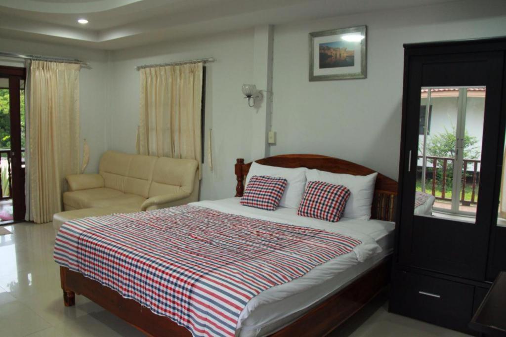 Plaifah Resort Ubon Song Khon Экстерьер фото