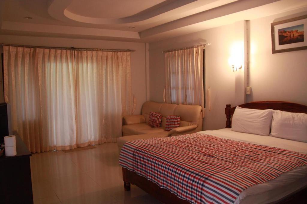 Plaifah Resort Ubon Song Khon Экстерьер фото