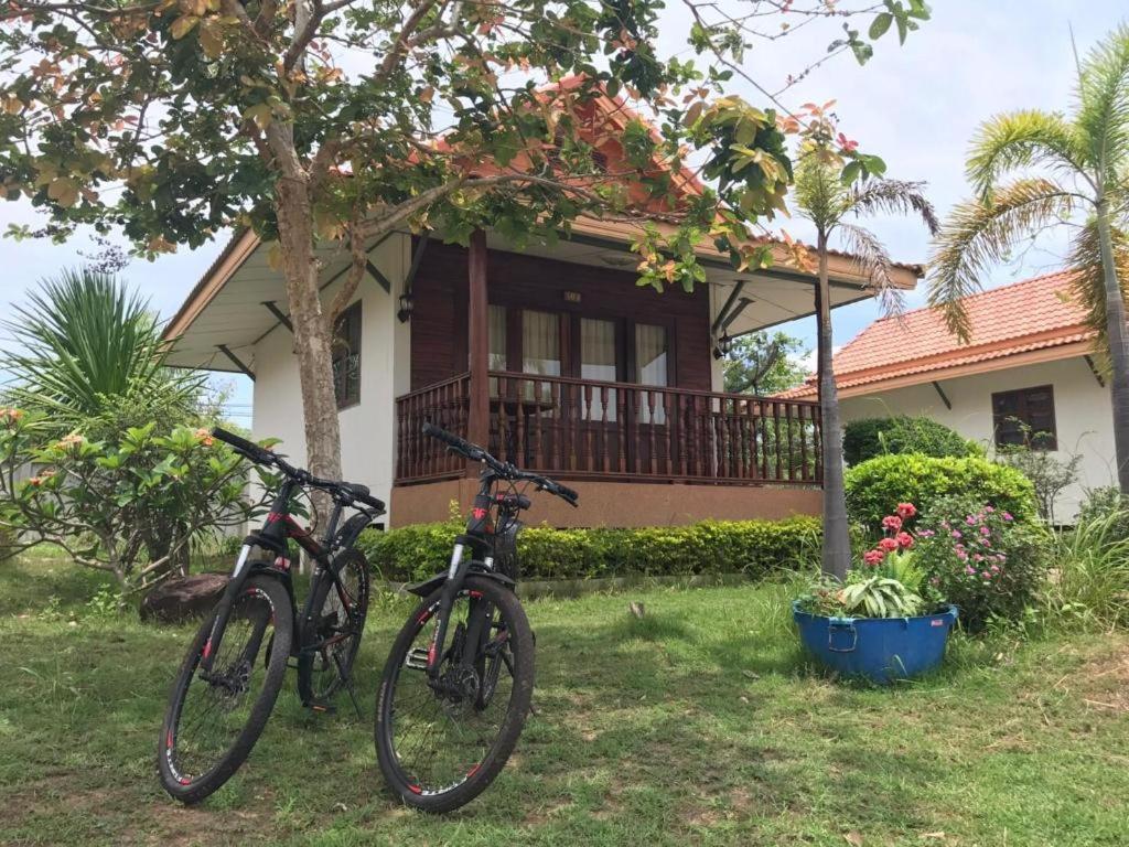 Plaifah Resort Ubon Song Khon Экстерьер фото