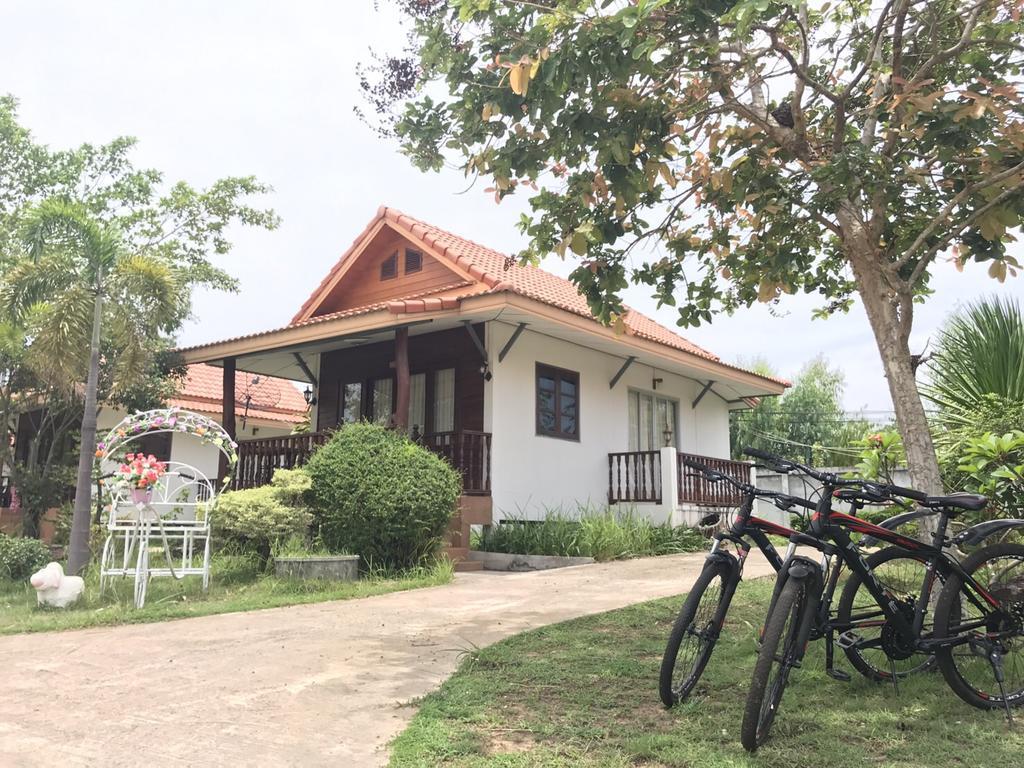 Plaifah Resort Ubon Song Khon Экстерьер фото